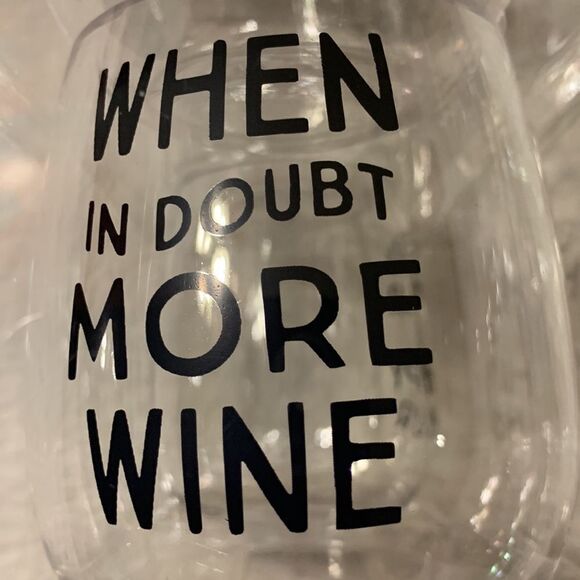 Set of four plastic clear with graphics wine glasses - Picture 2 of 6